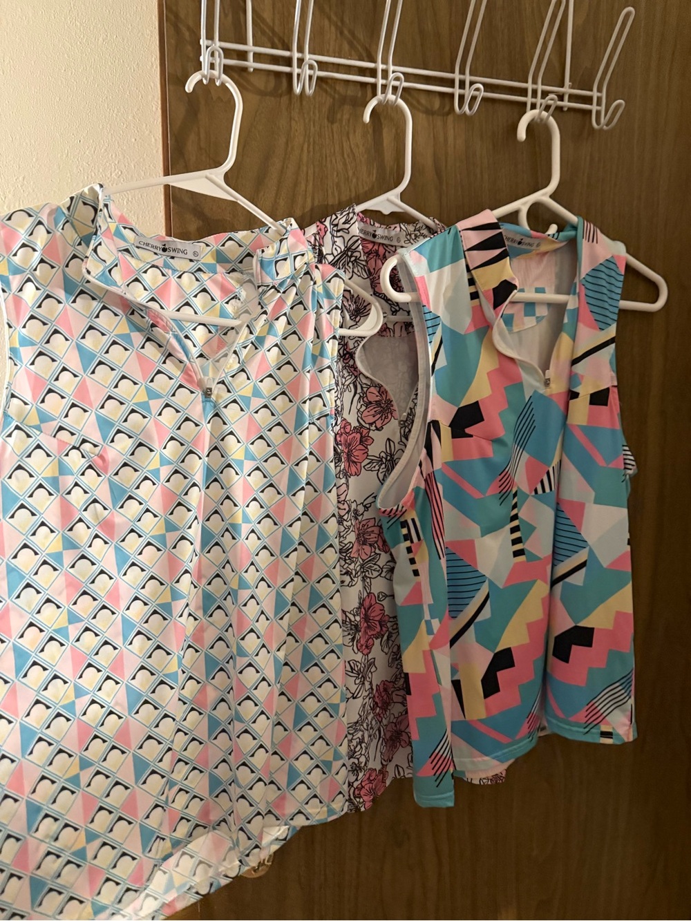 Three cherry swing size xl golf tank tops partial zip